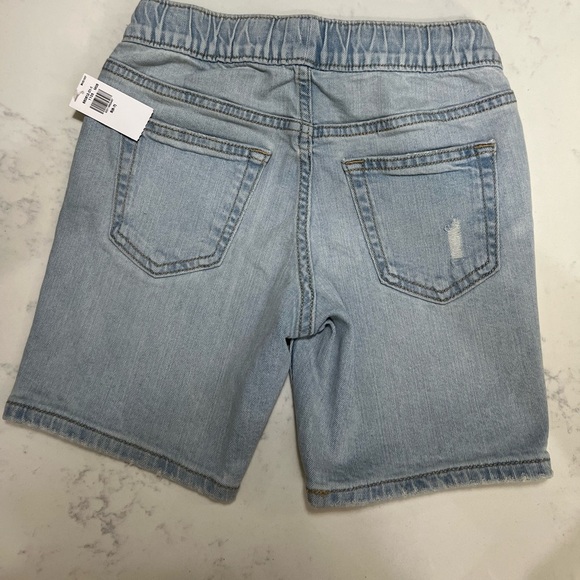 Old Navy Light Blue Men's Shorts - Picture 2 of 5